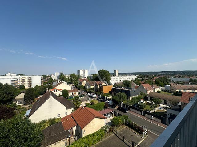Vente Appartement 4 pièces 69.25 m2 Ermont