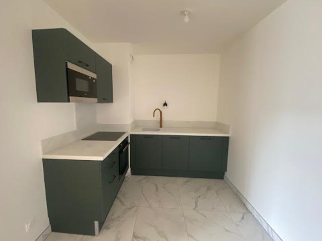 Vente Appartement 4 pièces 89.35 m2 Talence