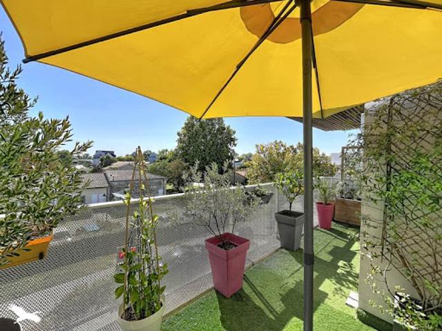 Vente Appartement 4 pièces 89 m2 Begles