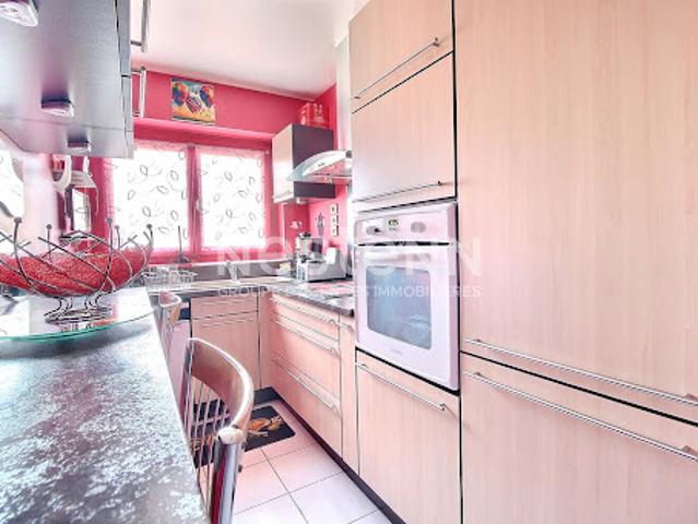 Vente Appartement 4 pièces 89 m2 Courbevoie
