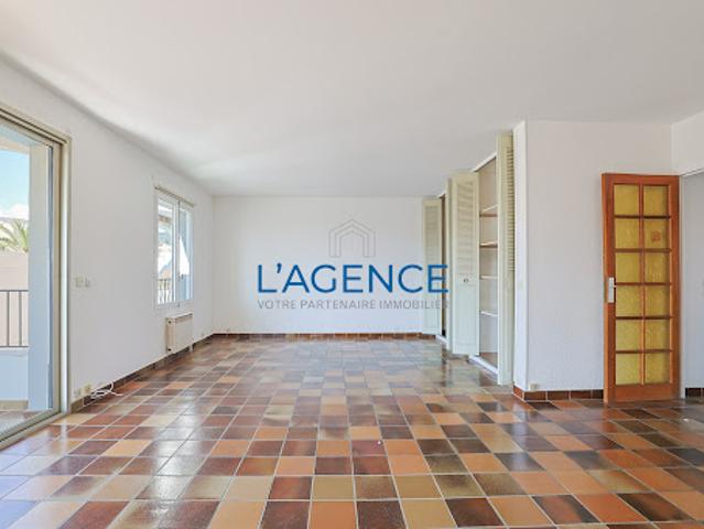 Vente Appartement 4 pièces 89 m2 Hyeres