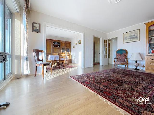 Vente Appartement 4 pièces 89 m2 Montluçon