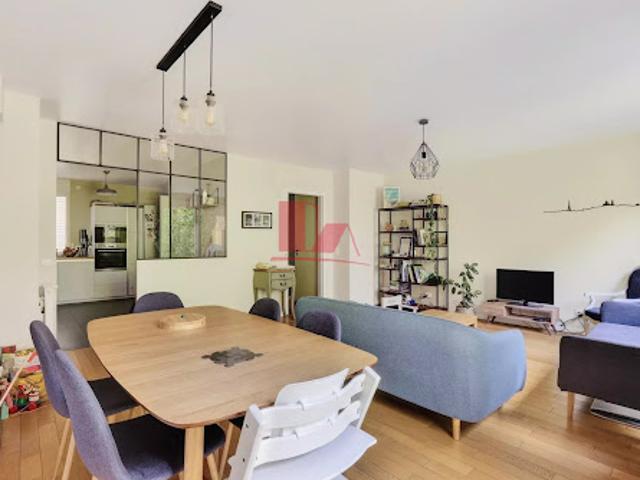 Vente Appartement 4 pièces 93.69 m2 Vanves