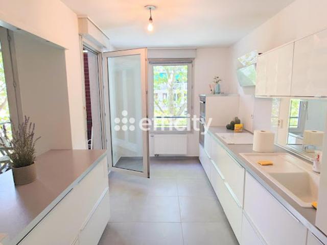 Vente Appartement 4 pièces 92.82 m2 Lyon 7ème