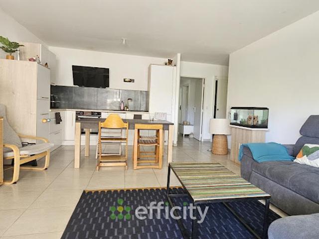 Vente Appartement 4 pièces 93.35 m2 Marseille 9ème