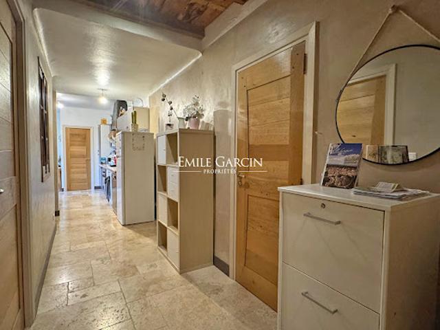Vente Appartement 4 pièces 90 m2 Vallabrègues