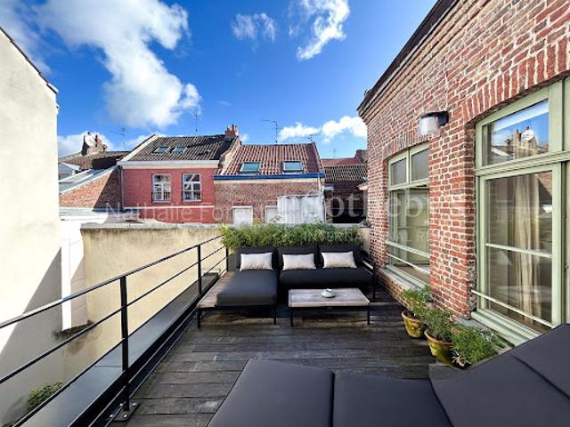 Vente Appartement 4 pièces 93 m2 Lille