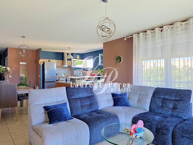 Vente Appartement 4 pièces 93 m2 Lunel