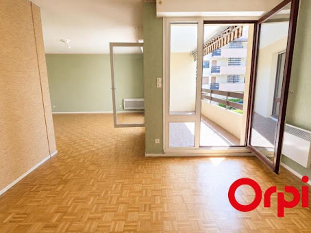 Vente Appartement 4 pièces 90.59 m2 Saint Genis Laval