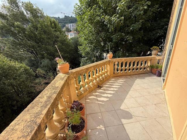 Vente Appartement 4 pièces 90.01 m2 Grasse