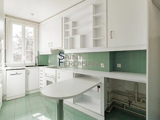 Vente Appartement 4 pièces 90.06 m2 Paris 16ème