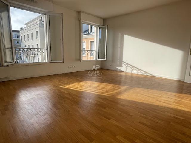 Vente Appartement 4 pièces 90.09 m2 Poissy