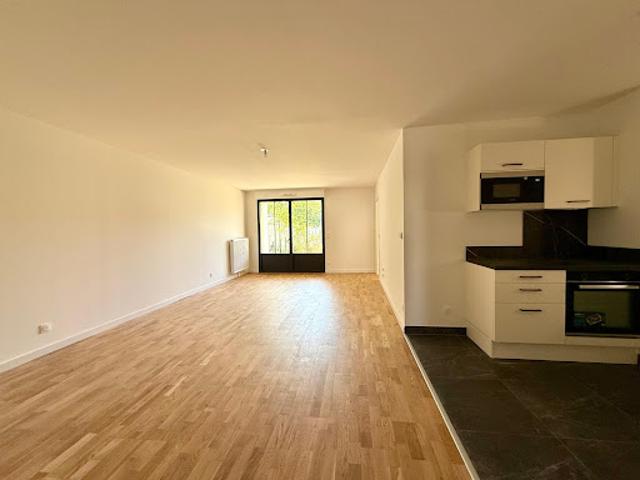 Vente Appartement 4 pièces 90 m2 Talence