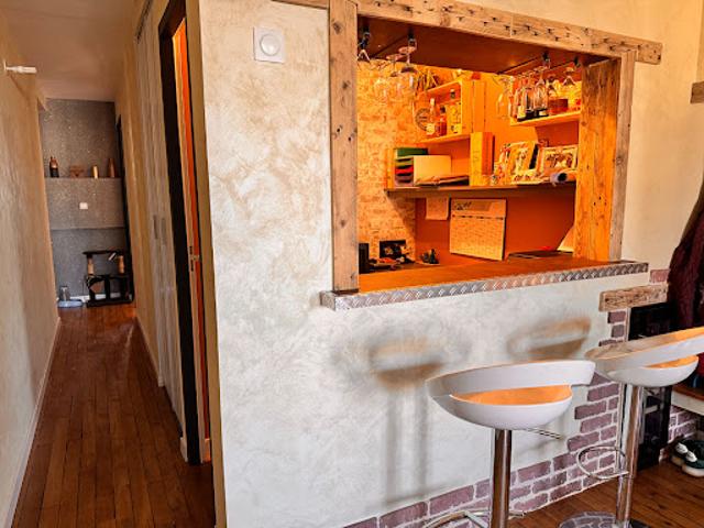 Vente Appartement 4 pièces 104.65 m2 Lons le Saunier