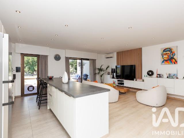 Vente Appartement 4 pièces 90 m2 Mandelieu la Napoule