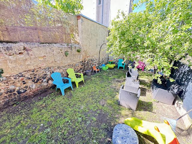 Vente Appartement 4 pièces 90 m2 Montluçon