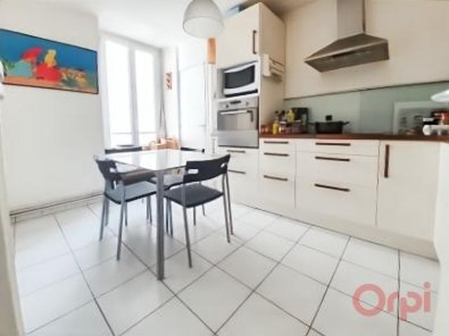 Vente Appartement 4 pièces 90 m2 Saint Denis