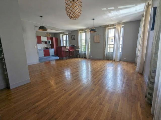 Vente Appartement 4 pièces 91.75 m2 Josselin