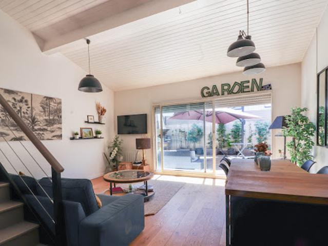 Vente Appartement 4 pièces 91.7 m2 Bordeaux