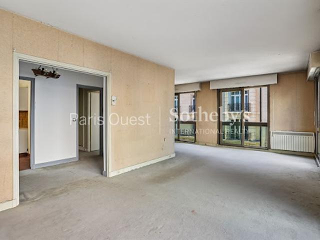 Vente Appartement 4 pièces 91.02 m2 Paris 17ème