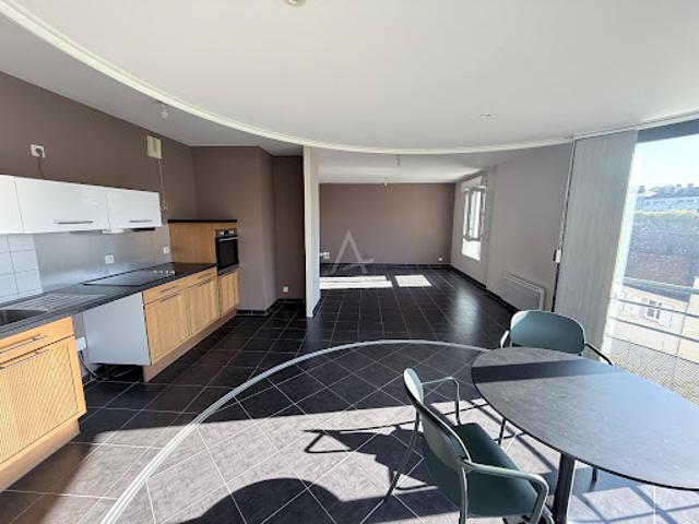 Vente Appartement 4 pièces 91 m2 Angers