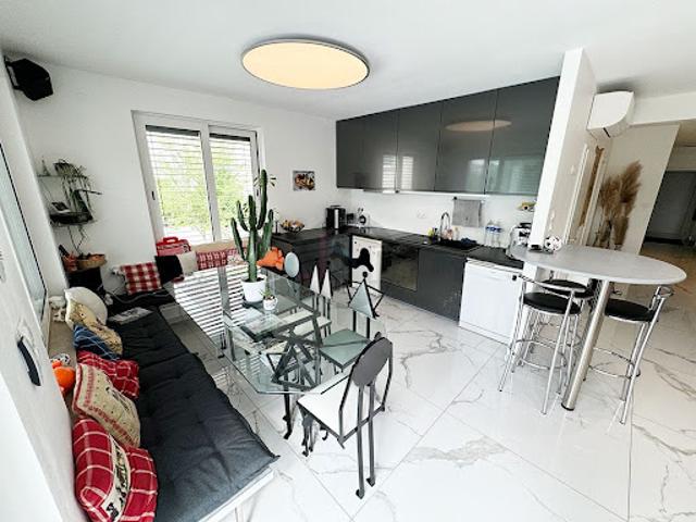 Vente Appartement 4 pièces 91 m2 Bischheim