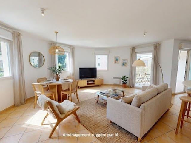 Vente Appartement 4 pièces 91 m2 Hyeres