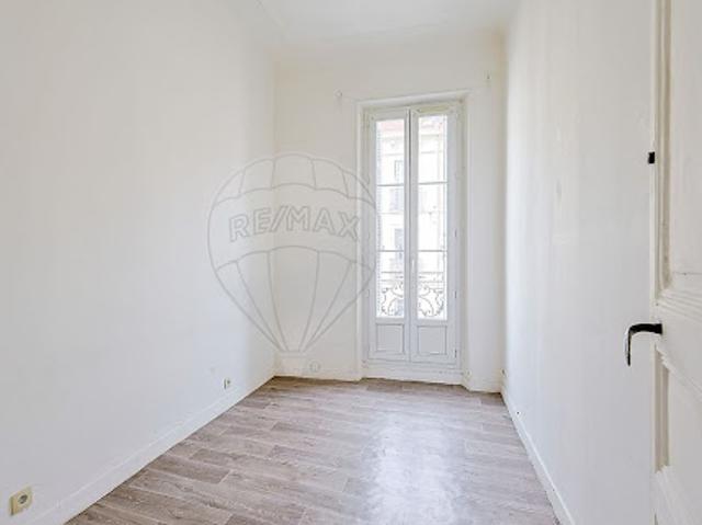 Vente Appartement 4 pièces 91 m2 Marseille 4ème