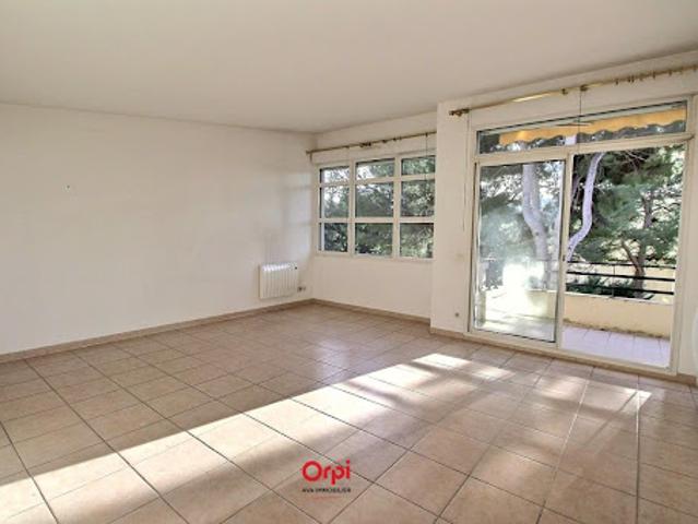 Vente Appartement 4 pièces 91.33 m2 Marseille 9ème