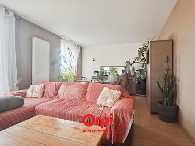 Vente Appartement 4 pièces 91 m2 Montluçon