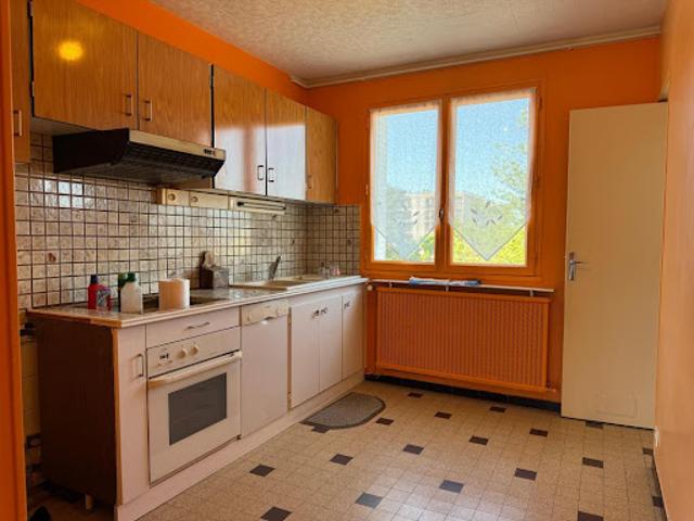 Vente Appartement 4 pièces 92 m2 Guilherand Granges