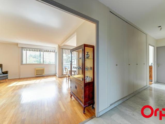 Vente Appartement 4 pièces 92 m2 Caluire et Cuire