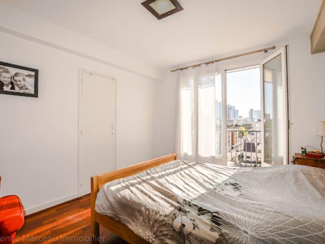 Vente Appartement 4 pièces 92 m2 Courbevoie