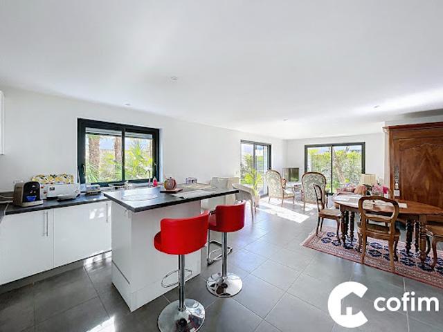 Vente Appartement 4 pièces 92 m2 Lons