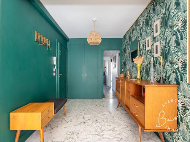 Vente Appartement 4 pièces 92 m2 Marseille 8ème
