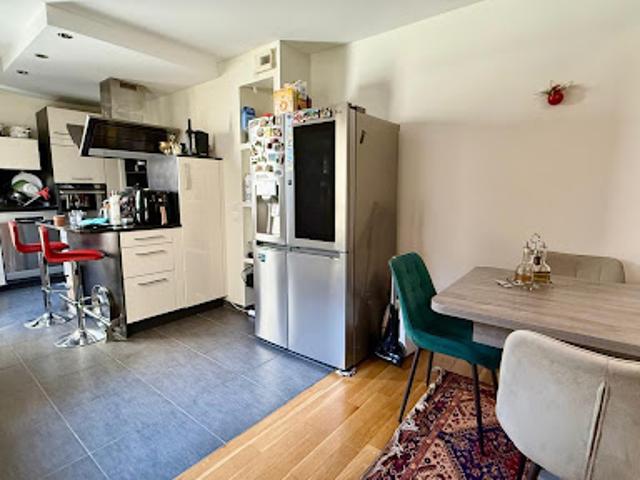 Vente Appartement 4 pièces 97.66 m2 Tassin la Demi Lune