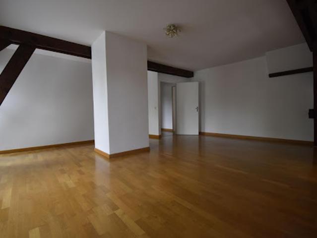 Vente Appartement 4 pièces 97 m2 Cosne Cours sur Loire