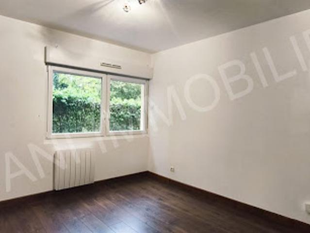 Vente Appartement 4 pièces 97 m2 Gruchet le Valasse