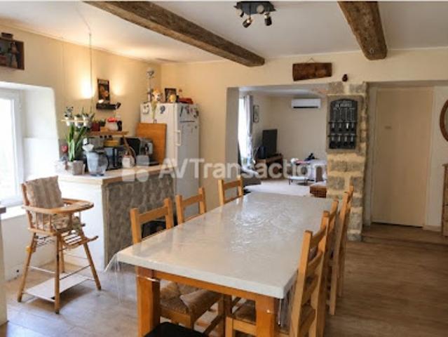 Vente Appartement 4 pièces 97 m2 Soudorgues