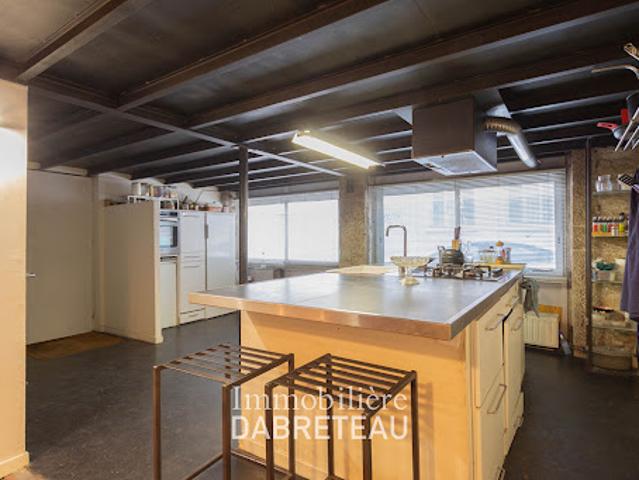 Vente Appartement 4 pièces 94.73 m2 Lyon 6ème