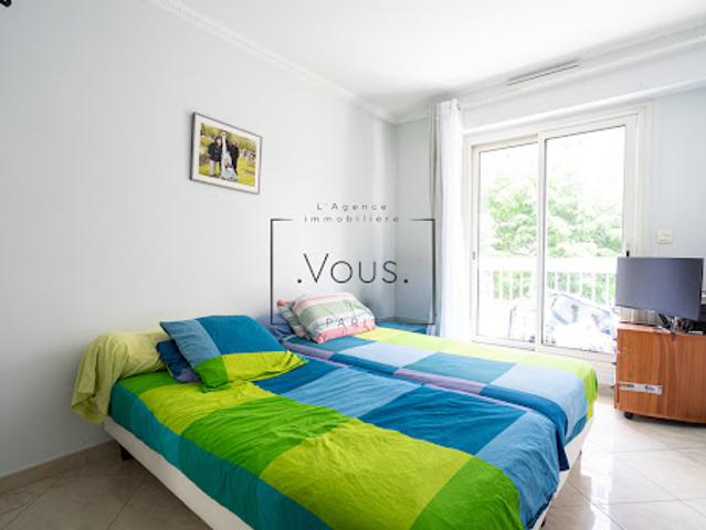 Vente Appartement 4 pièces 94.75 m2 Paris 19ème