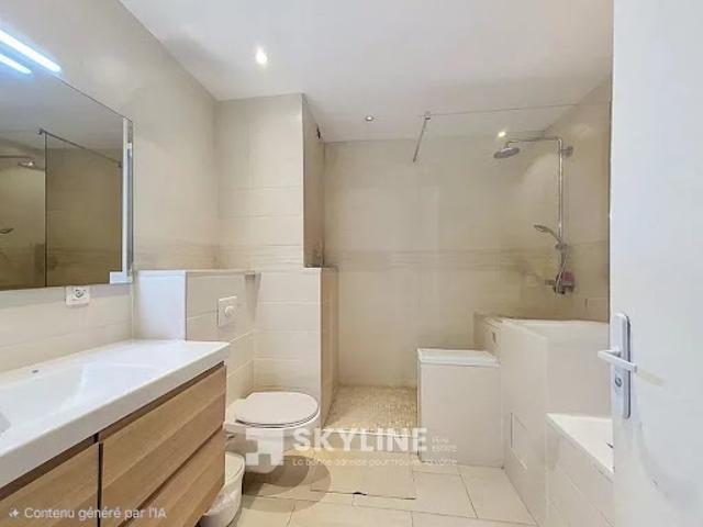 Vente Appartement 4 pièces 94.35 m2 Marseille 6ème