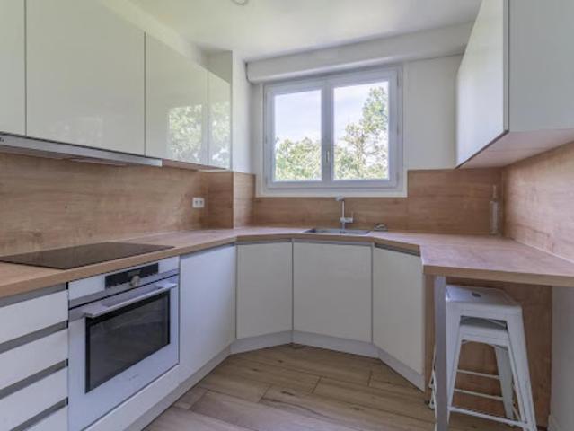 Vente Appartement 4 pièces 94 m2 Vaucresson