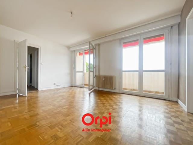 Vente Appartement 4 pièces 95.73 m2 Montluçon