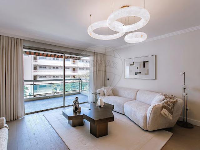 Vente Appartement 4 pièces 95 m2 Nice