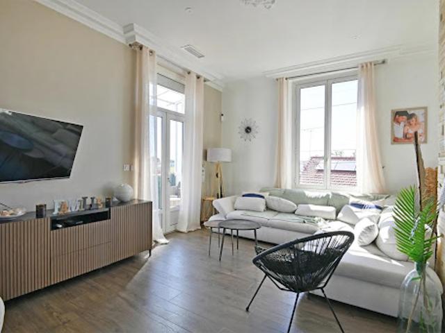 Vente Appartement 4 pièces 96.54 m2 Nimes