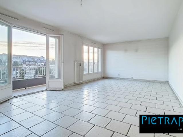 Vente Appartement 4 pièces 96 m2 Bron