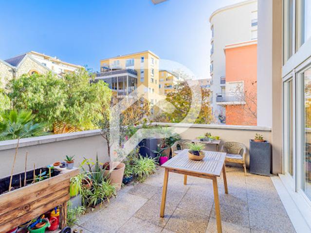Vente Appartement 4 pièces 96 m2 Marseille 2ème
