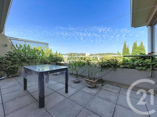 Vente Appartement 4 pièces 98.15 m2 Bagnols sur ceze