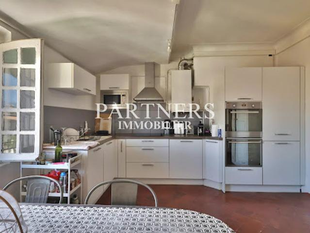 Vente Appartement 4 pièces 99.22 m2 Aix en Provence